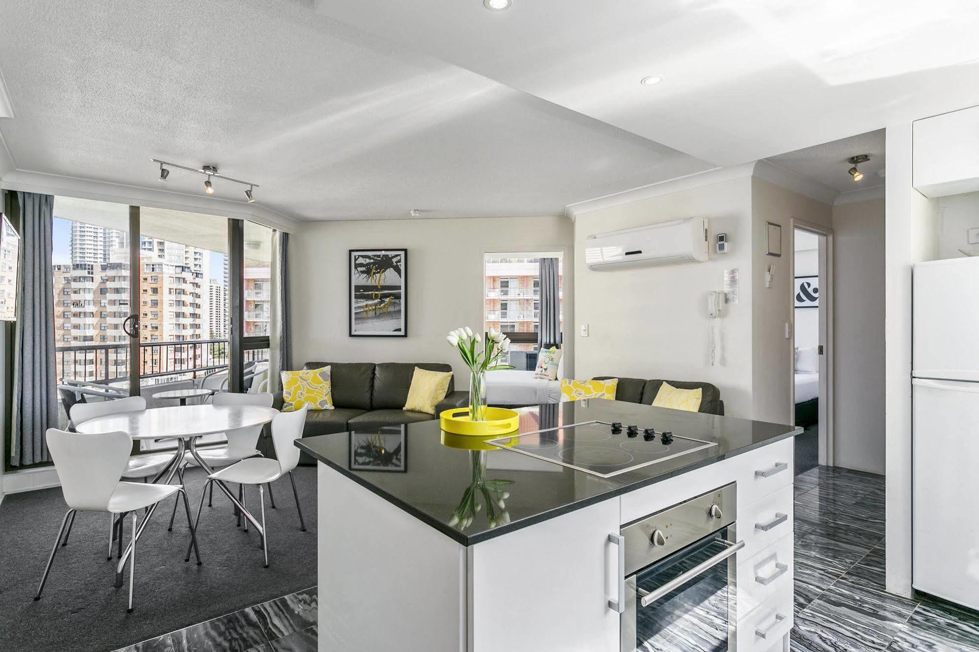 Aparthotel Breakfree Cosmopolitan Gold Coast Exterior foto
