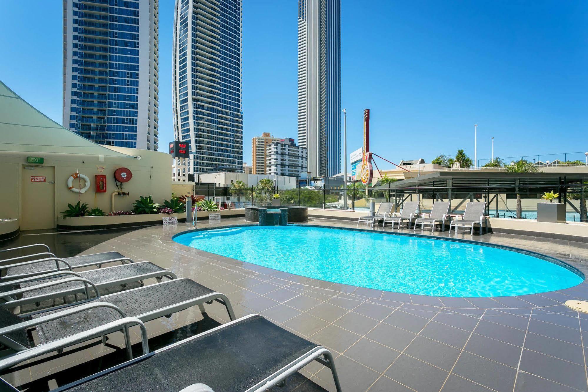 Aparthotel Breakfree Cosmopolitan Gold Coast Exterior foto